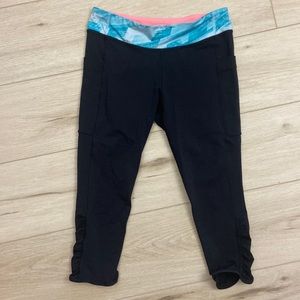Ivivva by Lululemon capris pant with reflective detail